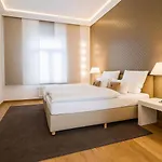 Haven Hotels - Helvetia Suites Düsseldorf City