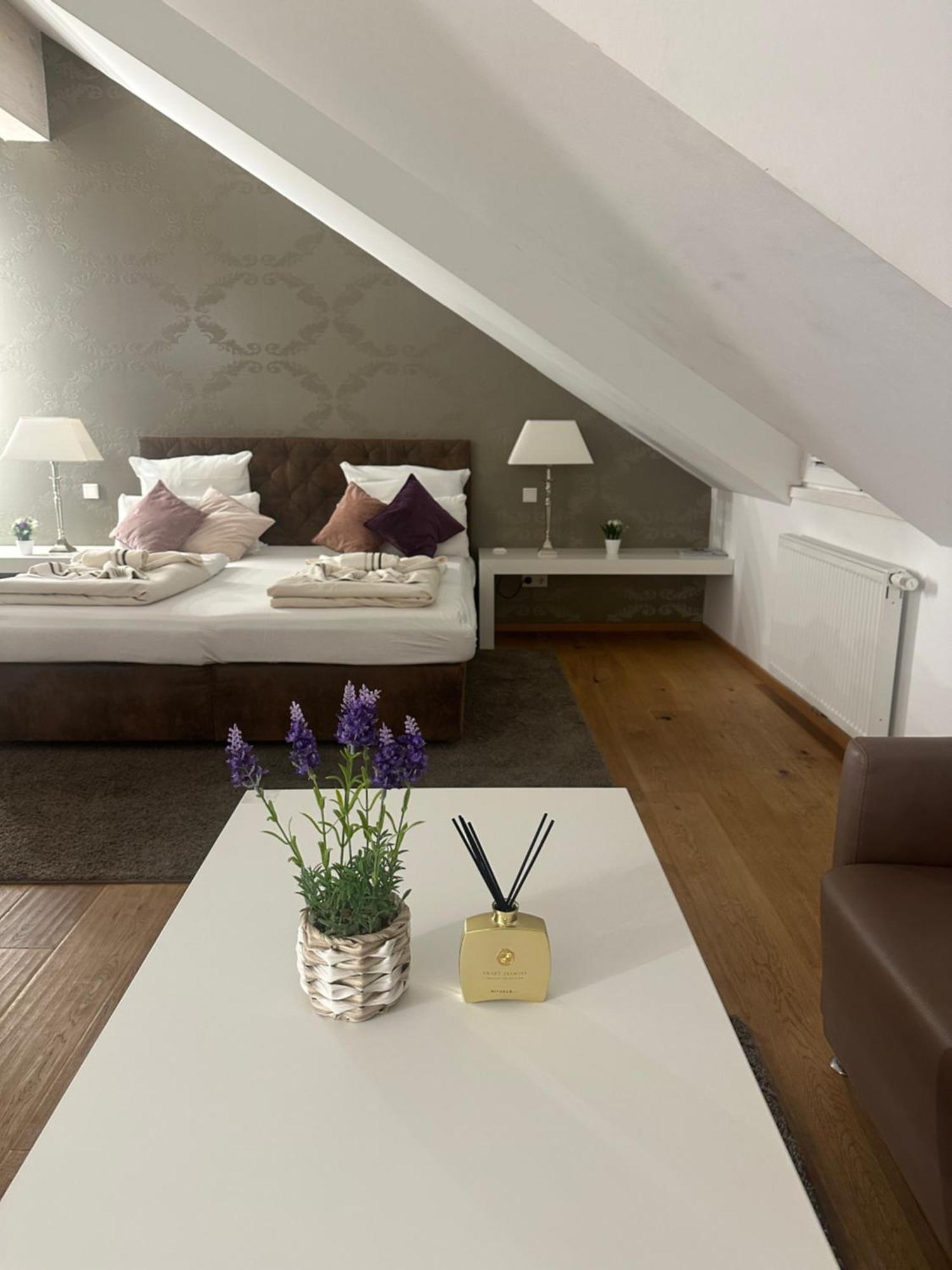 Haven - Helvetia * Düsseldorf