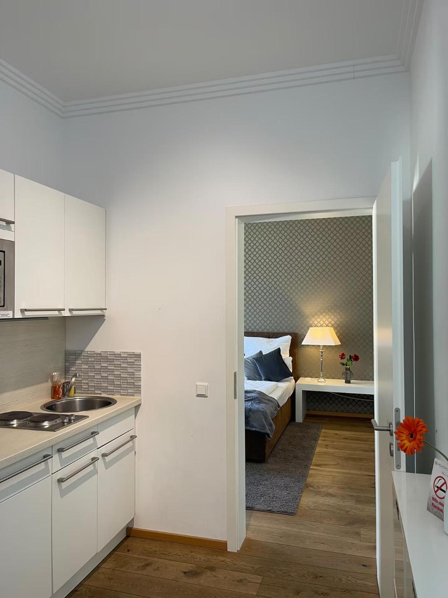 Haven - Helvetia Appartement Düsseldorf