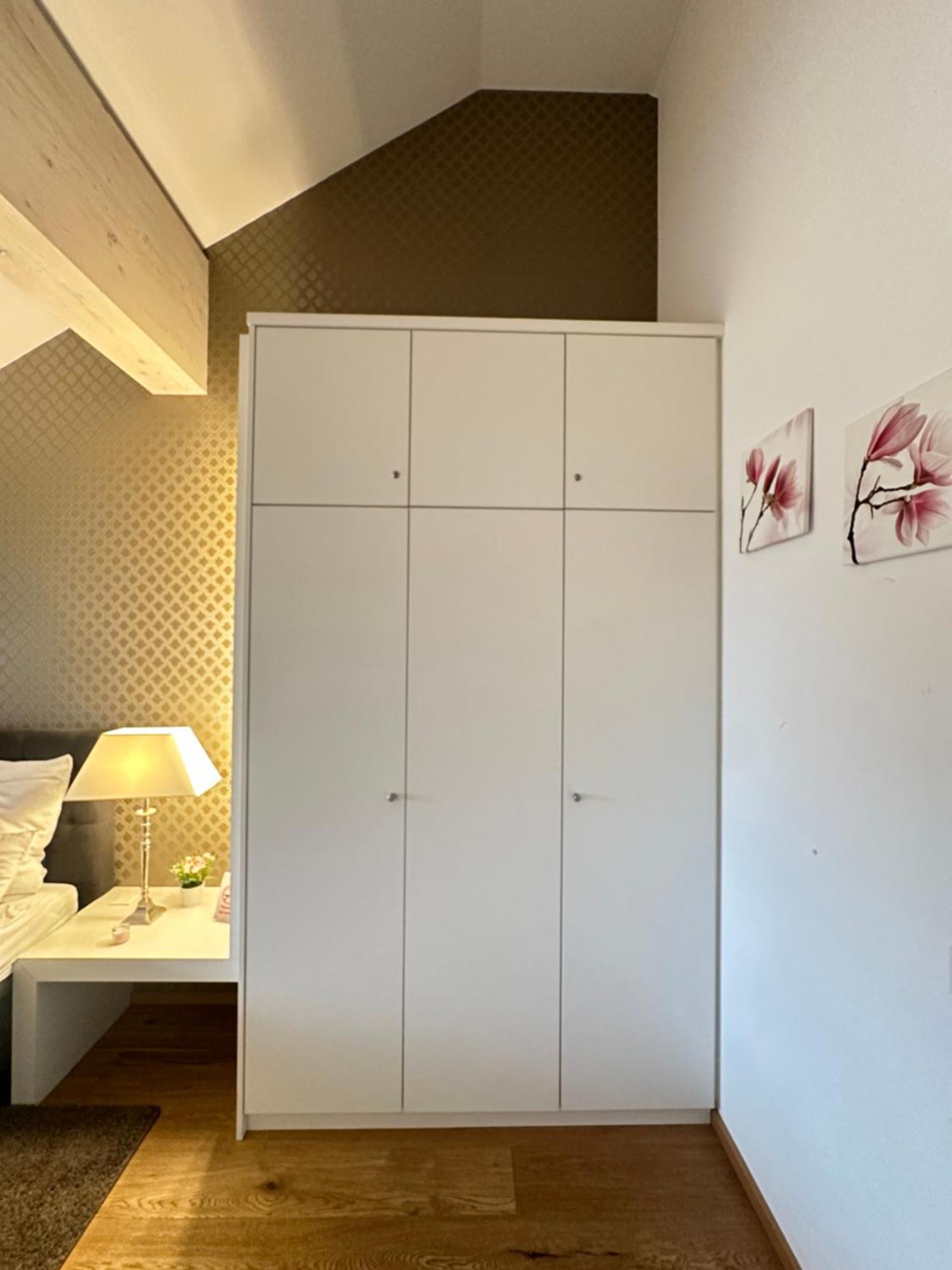 Haven - Helvetia Apartment Düsseldorf